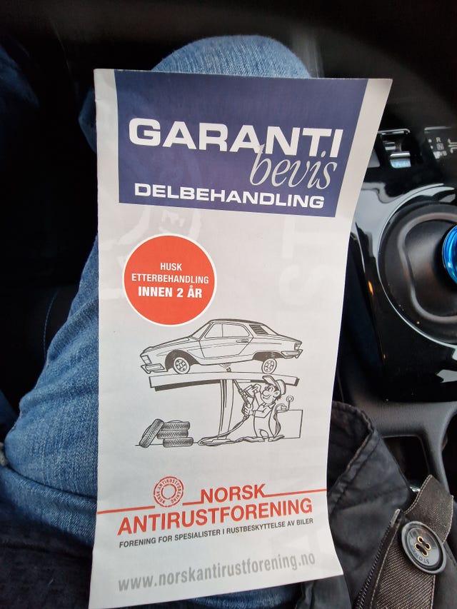 2018 NISSAN LEAF - 34