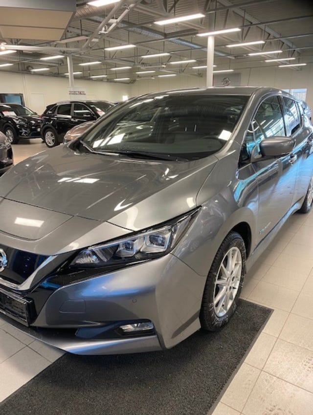 SJNFAAZE1U0031766 2018 NISSAN LEAF-0