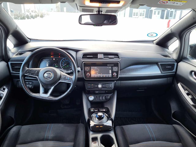 SJNFAAZE1U0008225 2018 NISSAN LEAF-4