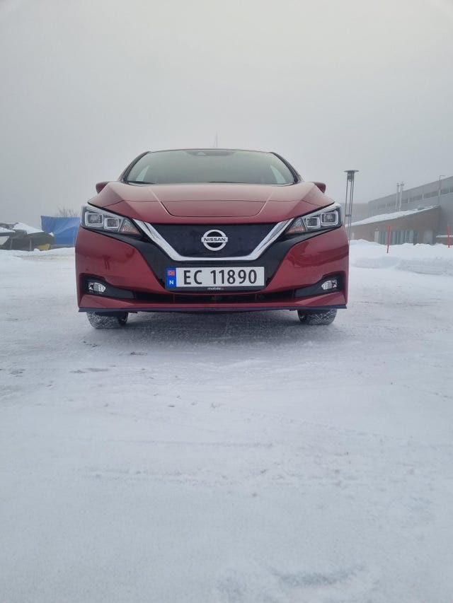 2020 NISSAN LEAF - 12