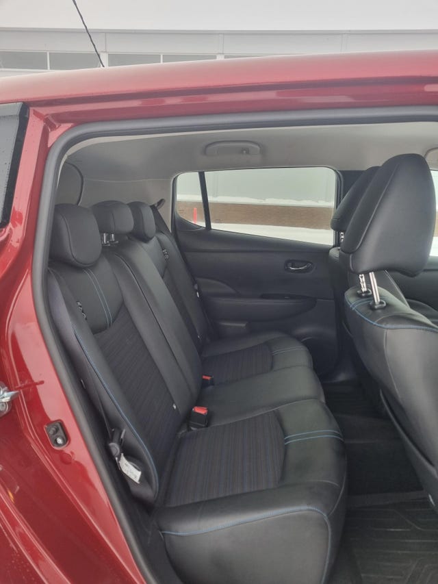 2020 NISSAN LEAF - 23