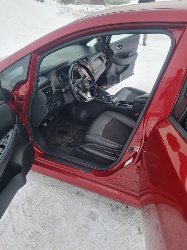 2020 NISSAN LEAF - 36