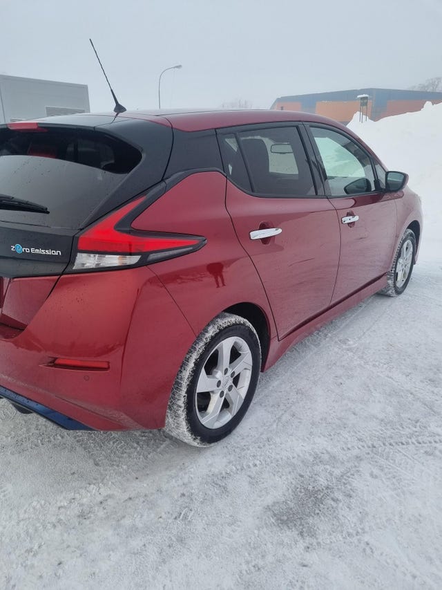2020 NISSAN LEAF - 7