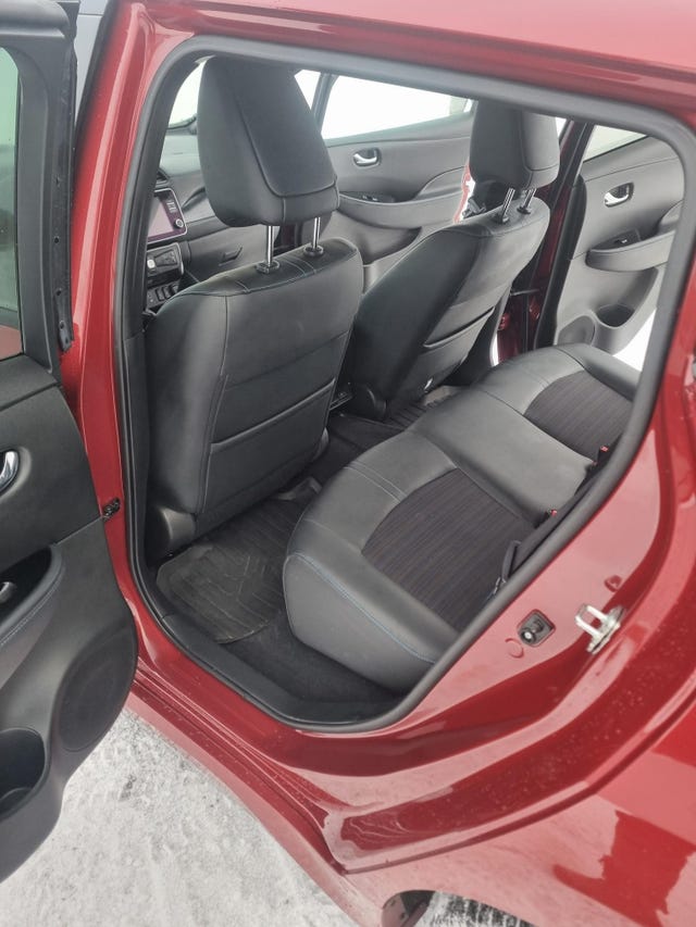 2020 NISSAN LEAF - 31