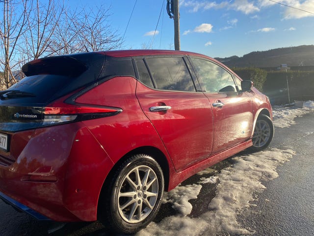 SJNFAAZE1U0025981 2018 NISSAN LEAF-5