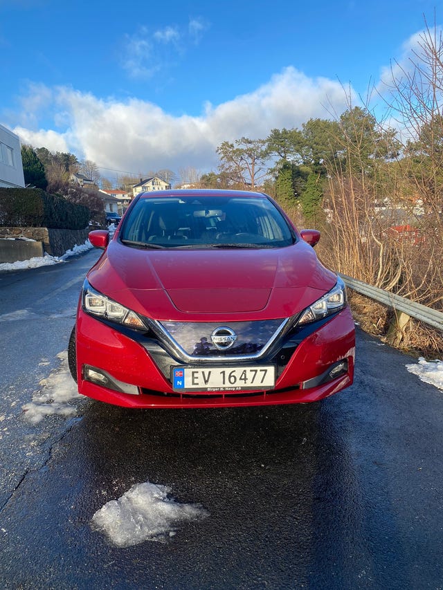 SJNFAAZE1U0025981 2018 NISSAN LEAF-0