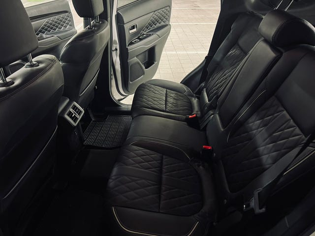 2020 MITSUBISHI OUTLANDER - 14