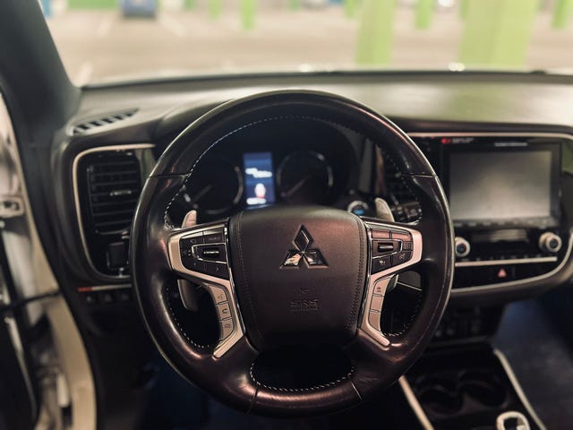 2020 MITSUBISHI OUTLANDER - 8