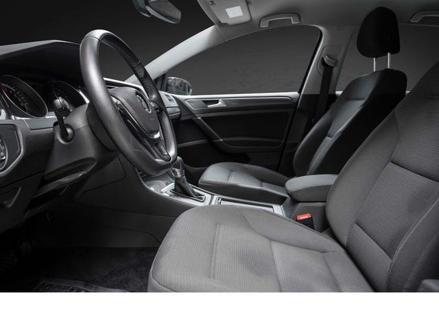 2018 VOLKSWAGEN GOLF - 9
