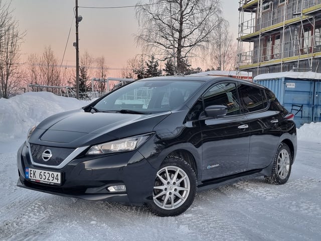 SJNFAAZE1U0003058 2018 NISSAN LEAF-0