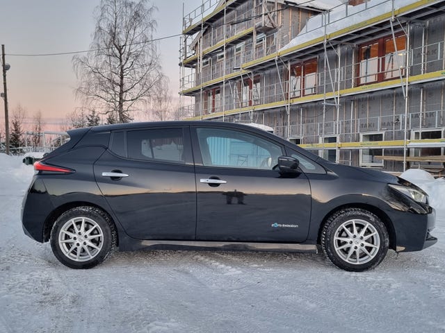 2018 NISSAN LEAF - 7