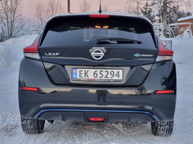 2018 NISSAN LEAF - 9