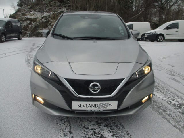 SJNFAAZE1U0006008 2018 NISSAN LEAF-1