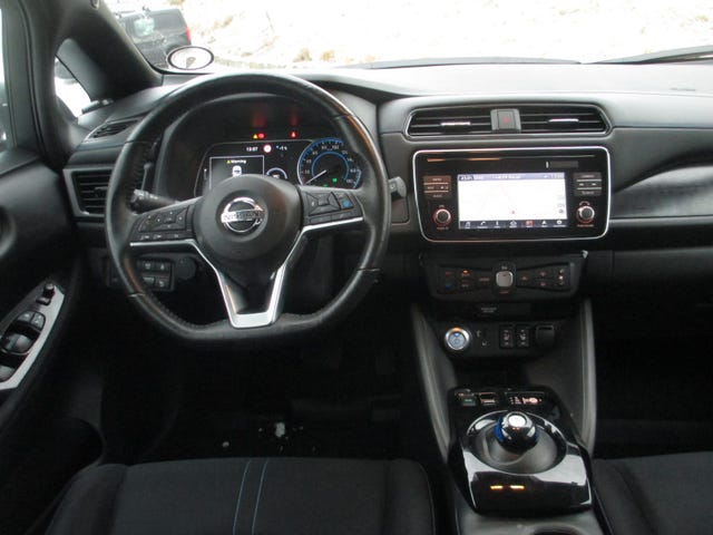 2018 NISSAN LEAF - 20