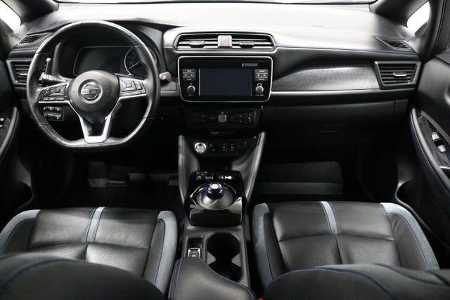 2018 NISSAN LEAF - 15
