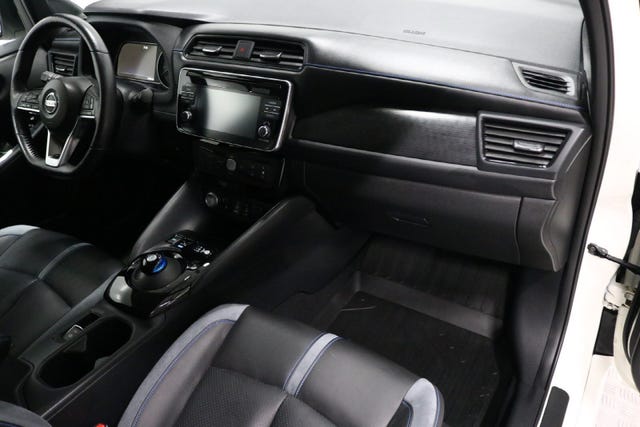 2018 NISSAN LEAF - 19