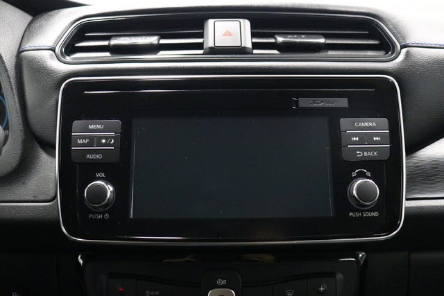2018 NISSAN LEAF - 29