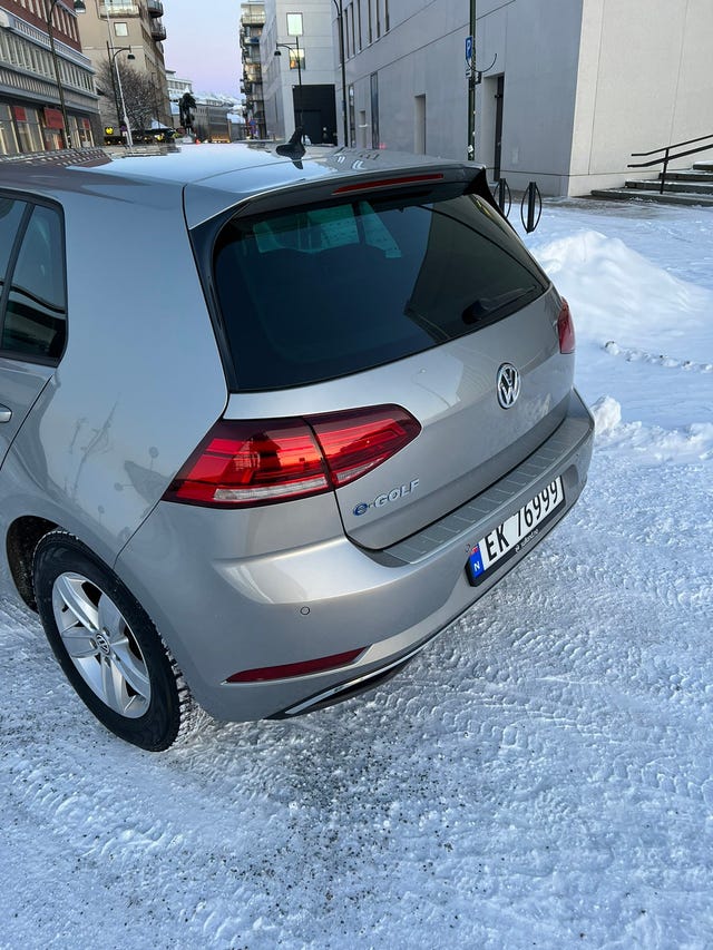 2018 VOLKSWAGEN GOLF - 8