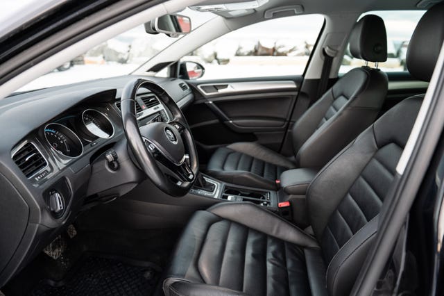 2015 VOLKSWAGEN GOLF - 13