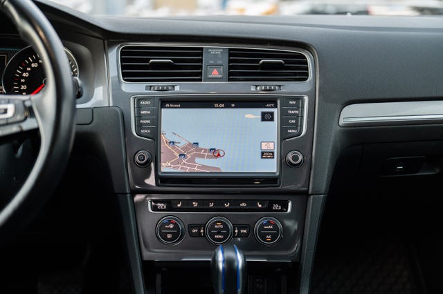 2015 VOLKSWAGEN GOLF - 17