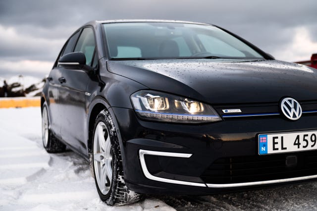 2015 VOLKSWAGEN GOLF - 11
