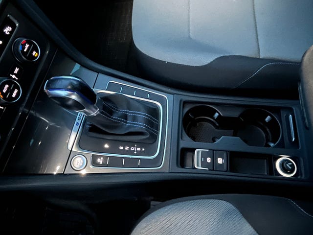 2015 VOLKSWAGEN GOLF - 13