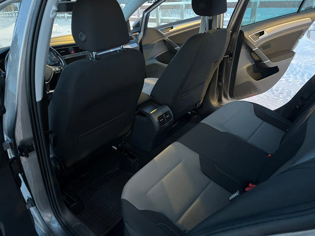 2015 VOLKSWAGEN GOLF - 9