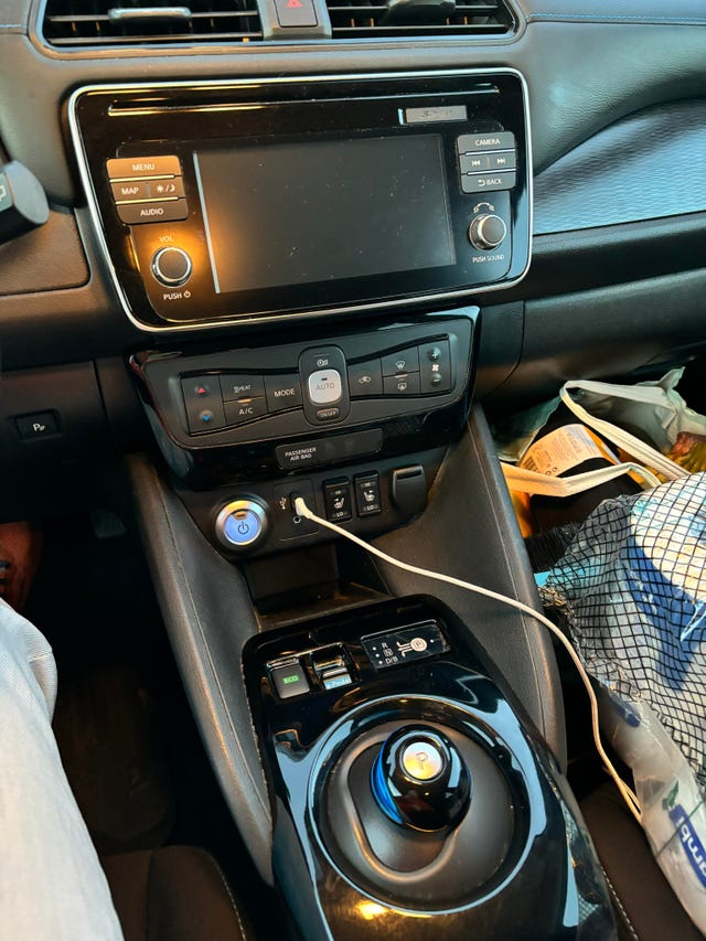 2018 NISSAN LEAF - 9