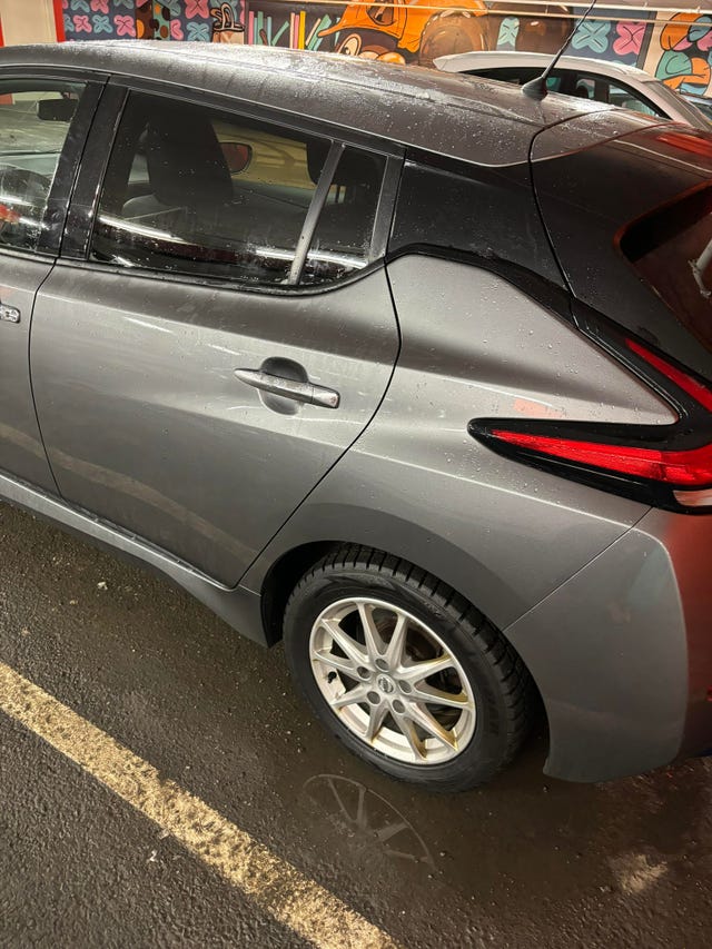 SJNFAAZE1U0019672 2018 NISSAN LEAF-2