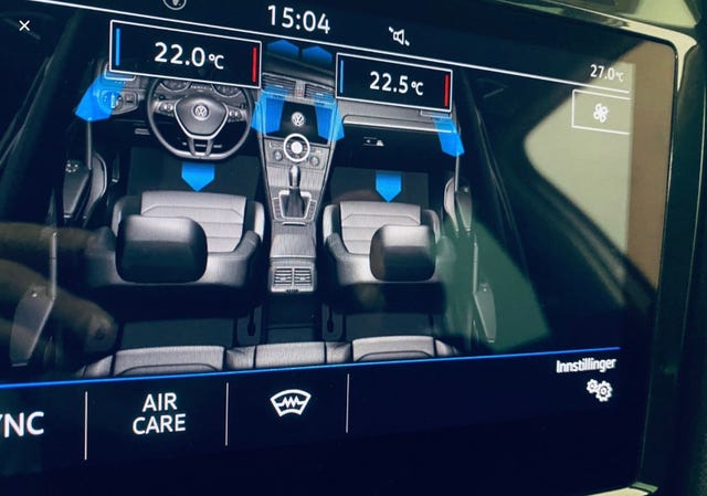 WVWZZZAUZJW911842 2018 VOLKSWAGEN GOLF-5