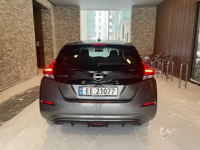 2022 NISSAN LEAF - 12
