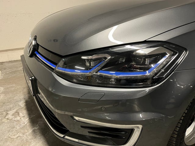 2019 VOLKSWAGEN GOLF - 12