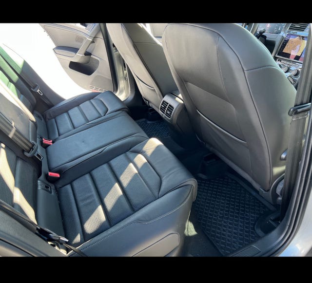 2018 VOLKSWAGEN GOLF - 11