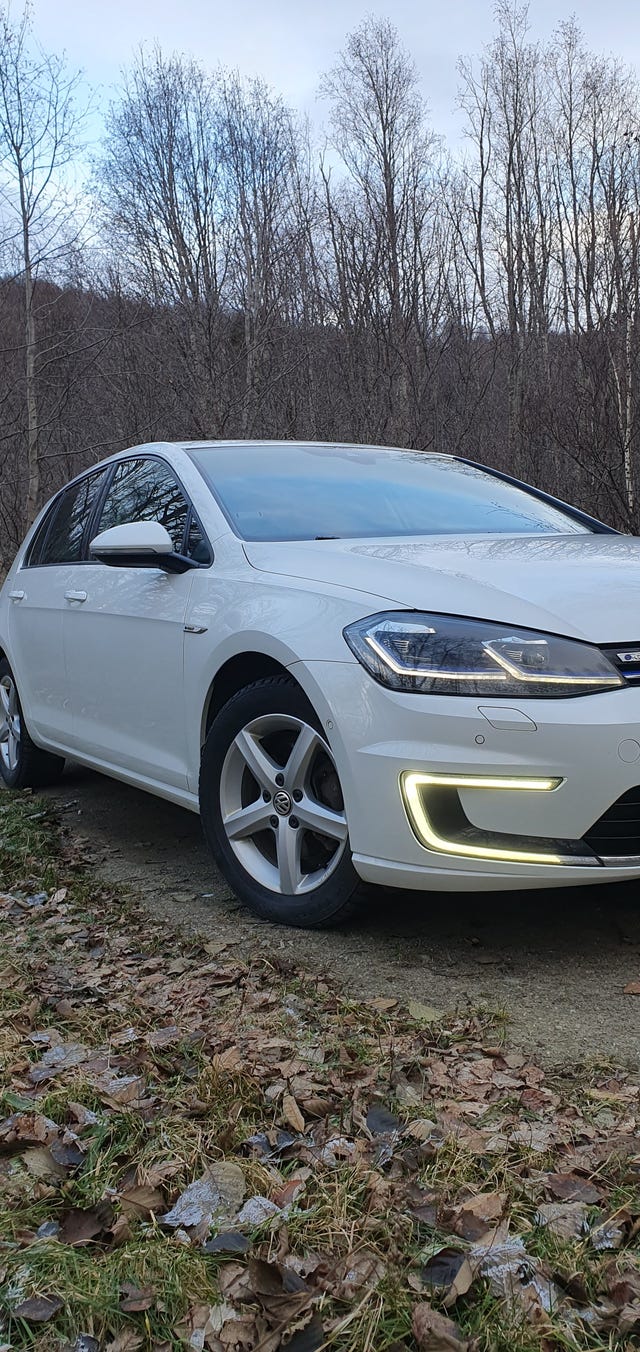 WVWZZZAUZJ8900445 2018 VOLKSWAGEN GOLF-3