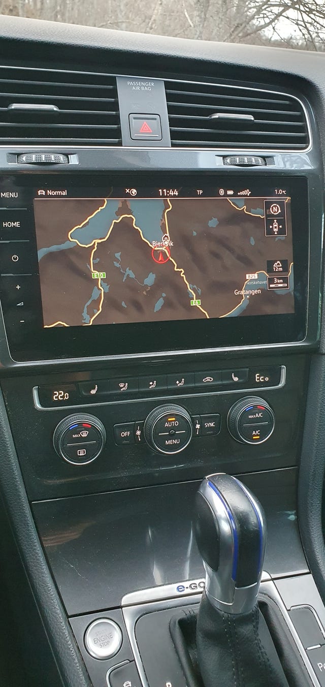 2018 VOLKSWAGEN GOLF - 8