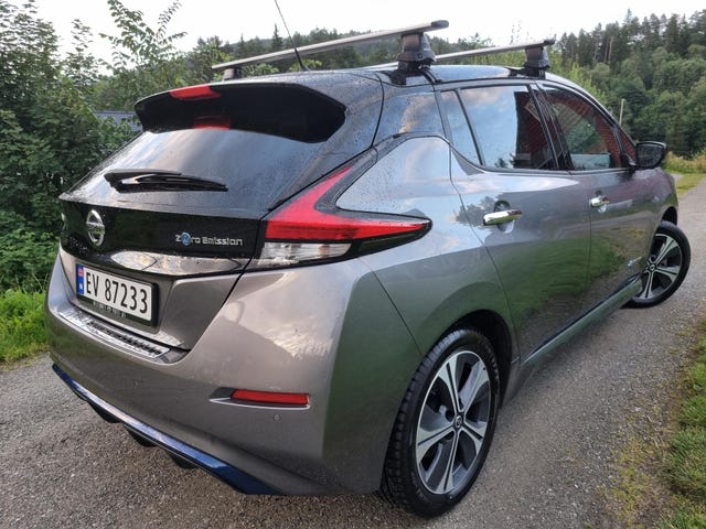 2019 NISSAN LEAF - 23