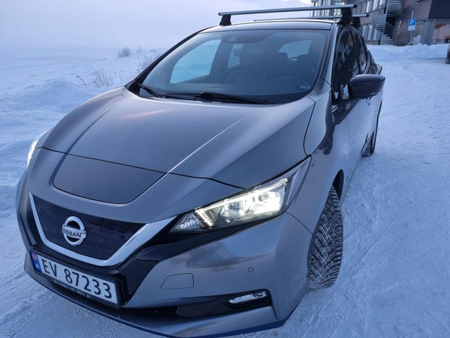 SJNFAAZE1U0071142 2019 NISSAN LEAF-2