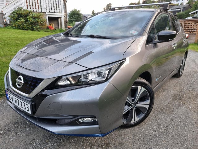 2019 NISSAN LEAF - 24