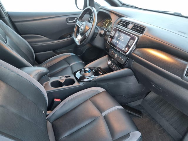 2019 NISSAN LEAF - 13