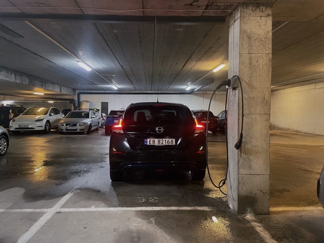 SJNFAAZE1U0103825 2020 NISSAN LEAF-3