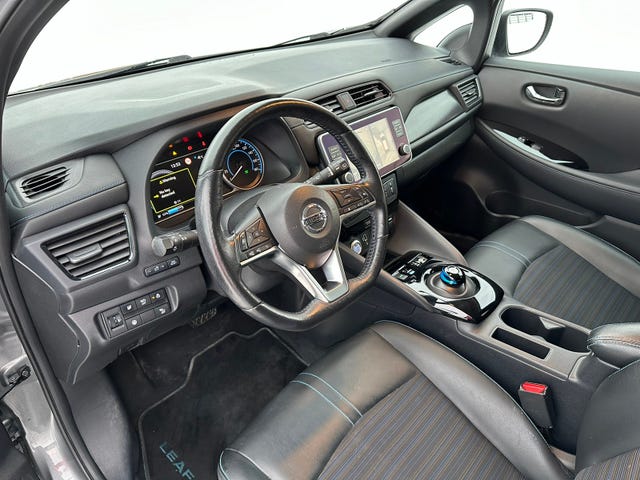2020 NISSAN LEAF - 14