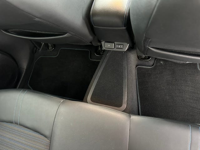2020 NISSAN LEAF - 15