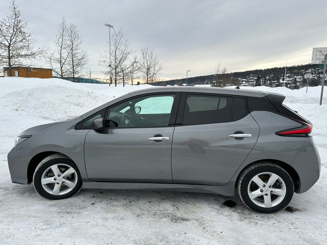 2020 NISSAN LEAF - 13