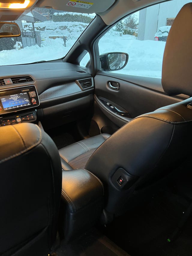 2019 NISSAN LEAF - 17