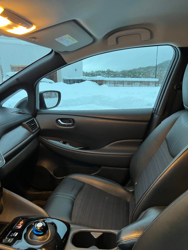 2019 NISSAN LEAF - 18