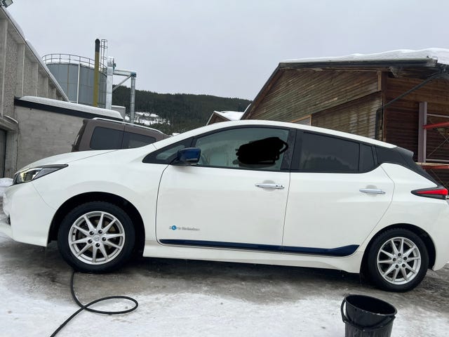 SJNFAAZE1U0051013 2019 NISSAN LEAF-5