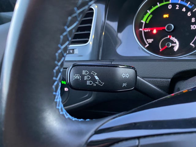 2018 VOLKSWAGEN GOLF - 8