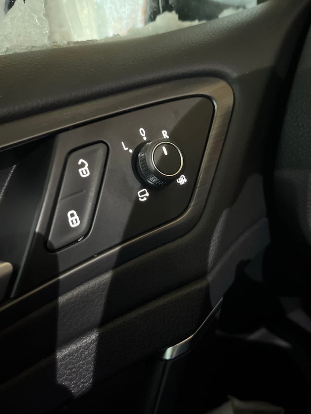 WVWZZZAUZJ8902197 2018 VOLKSWAGEN GOLF-5