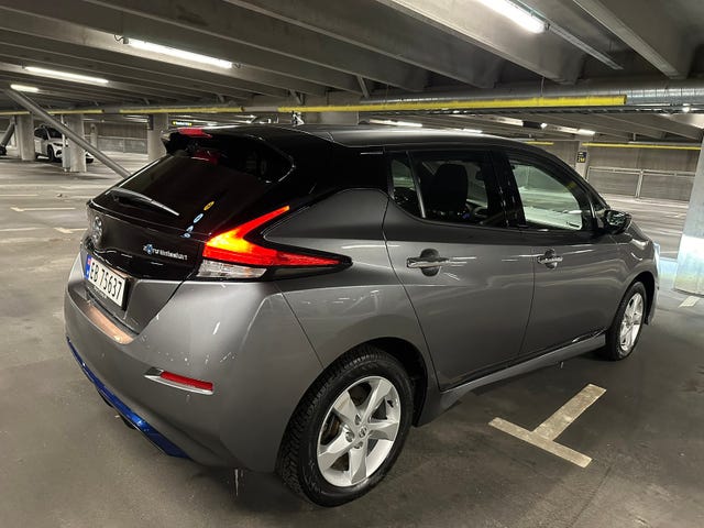 2020 NISSAN LEAF - 18