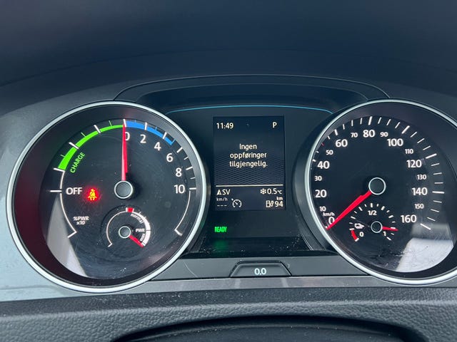 2015 VOLKSWAGEN GOLF - 11